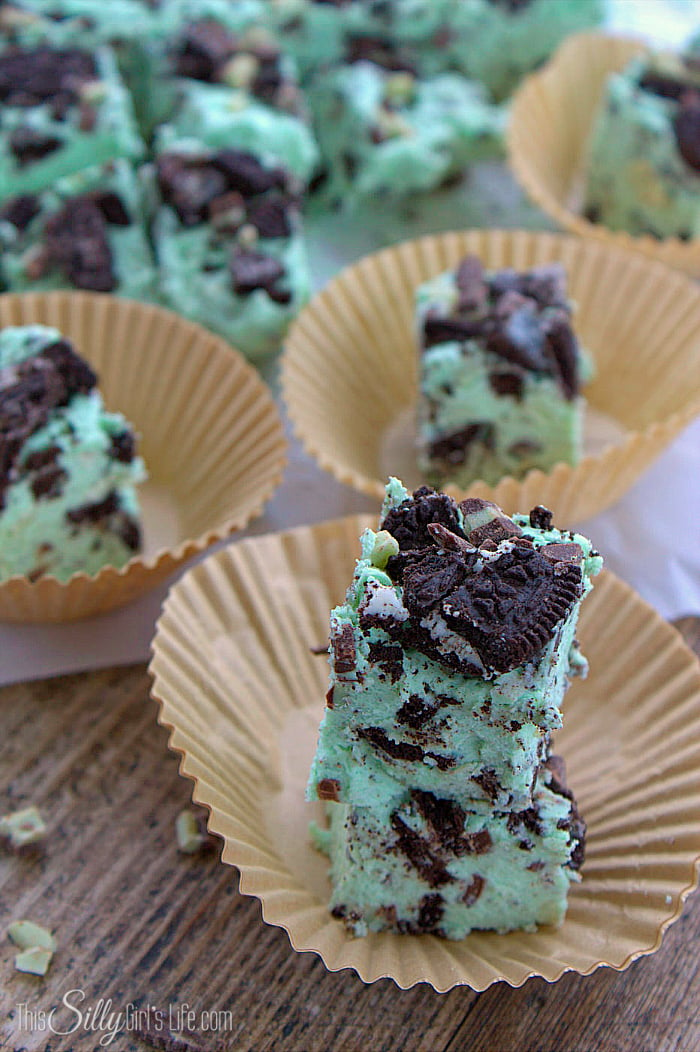 24 Candy Ideas: Mint Chocolate Oreo Fudge